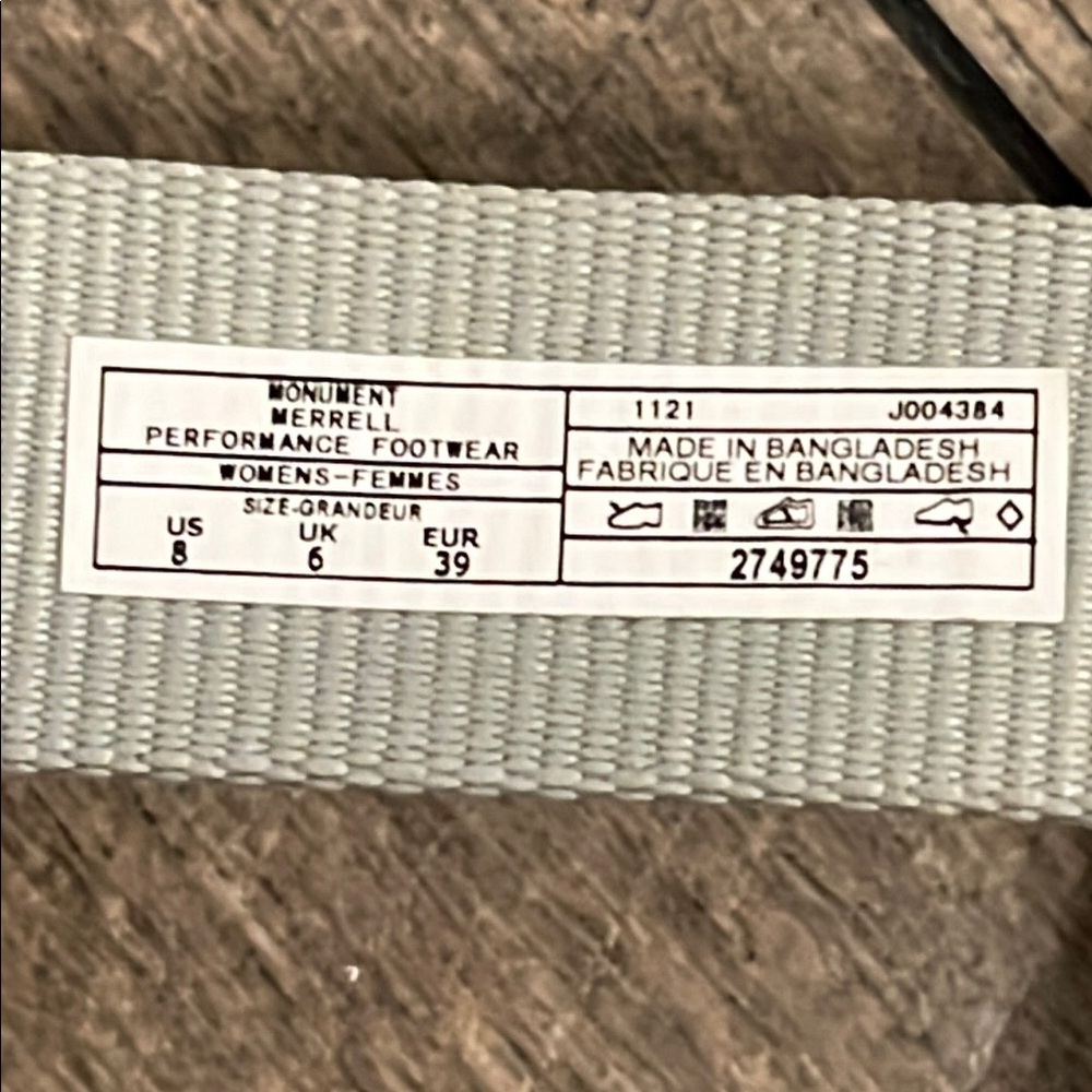 Merrell Gray Sandals with Cushioned Footbed and Sturdy Sole - Picture 10 of 10